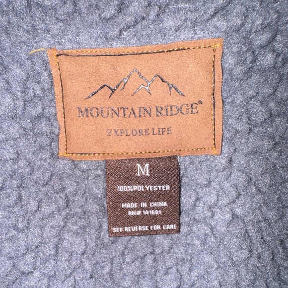Mountain Ridge Plaid Hooded Jacket. Size Medium. GUC - Picture 10 of 12